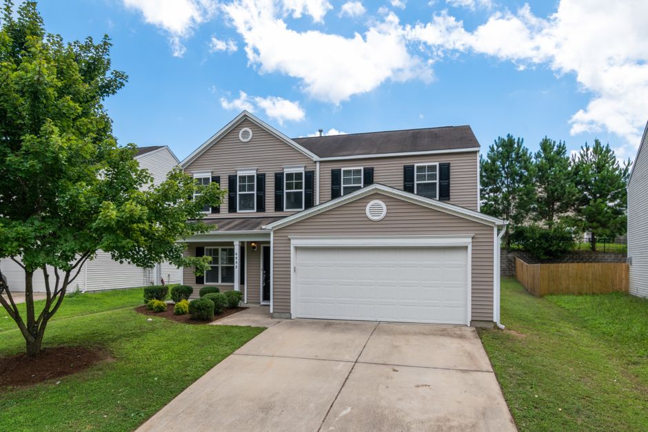 vinyl siding cost per sq ft